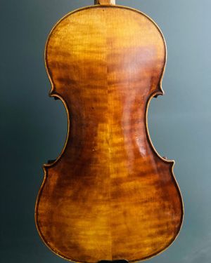 Modelo «PLOWDEN» (1735). Giuseppe Guarneri del Gesú . Barcelona 2024.